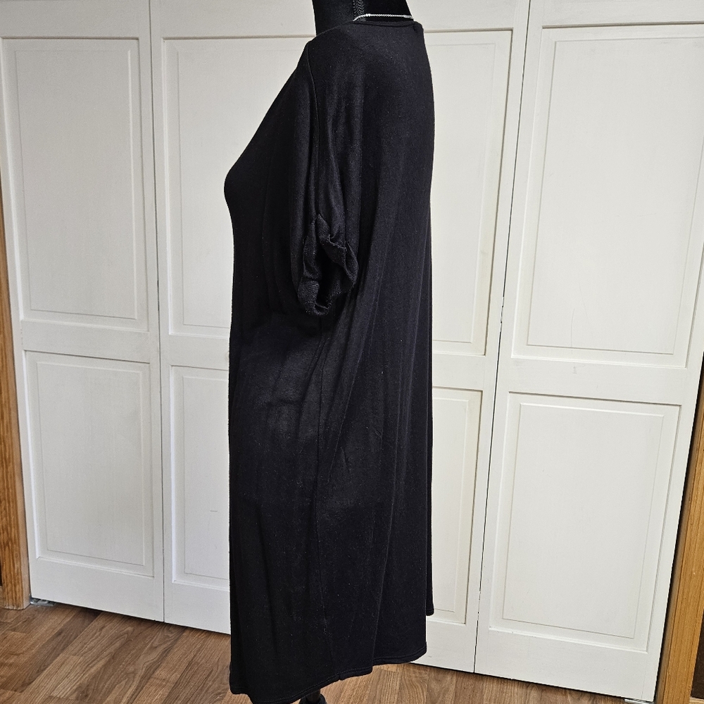 Antistar black women's large tee-shirt dress. - Picture 5 of 7